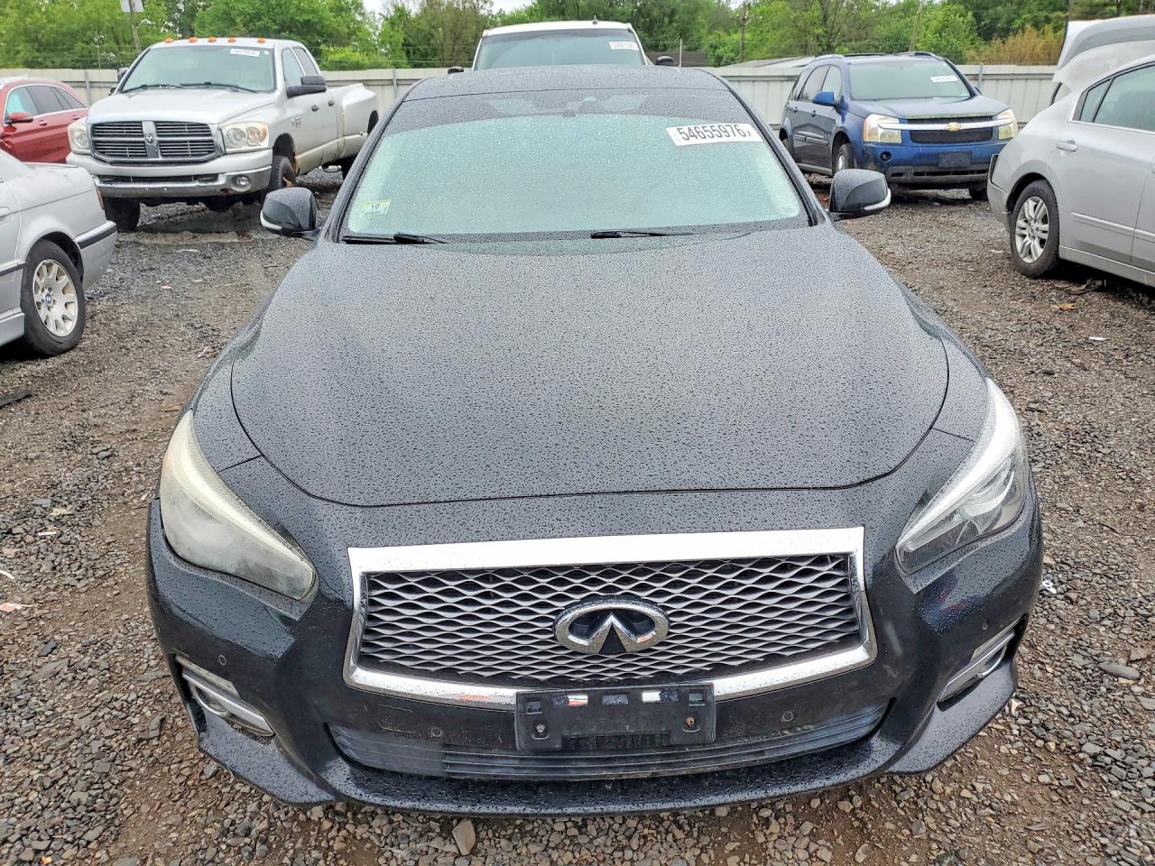 2014 INFINITI Q50