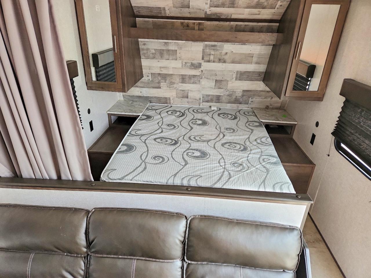 2021 KEYSTONE RV COLEMAN