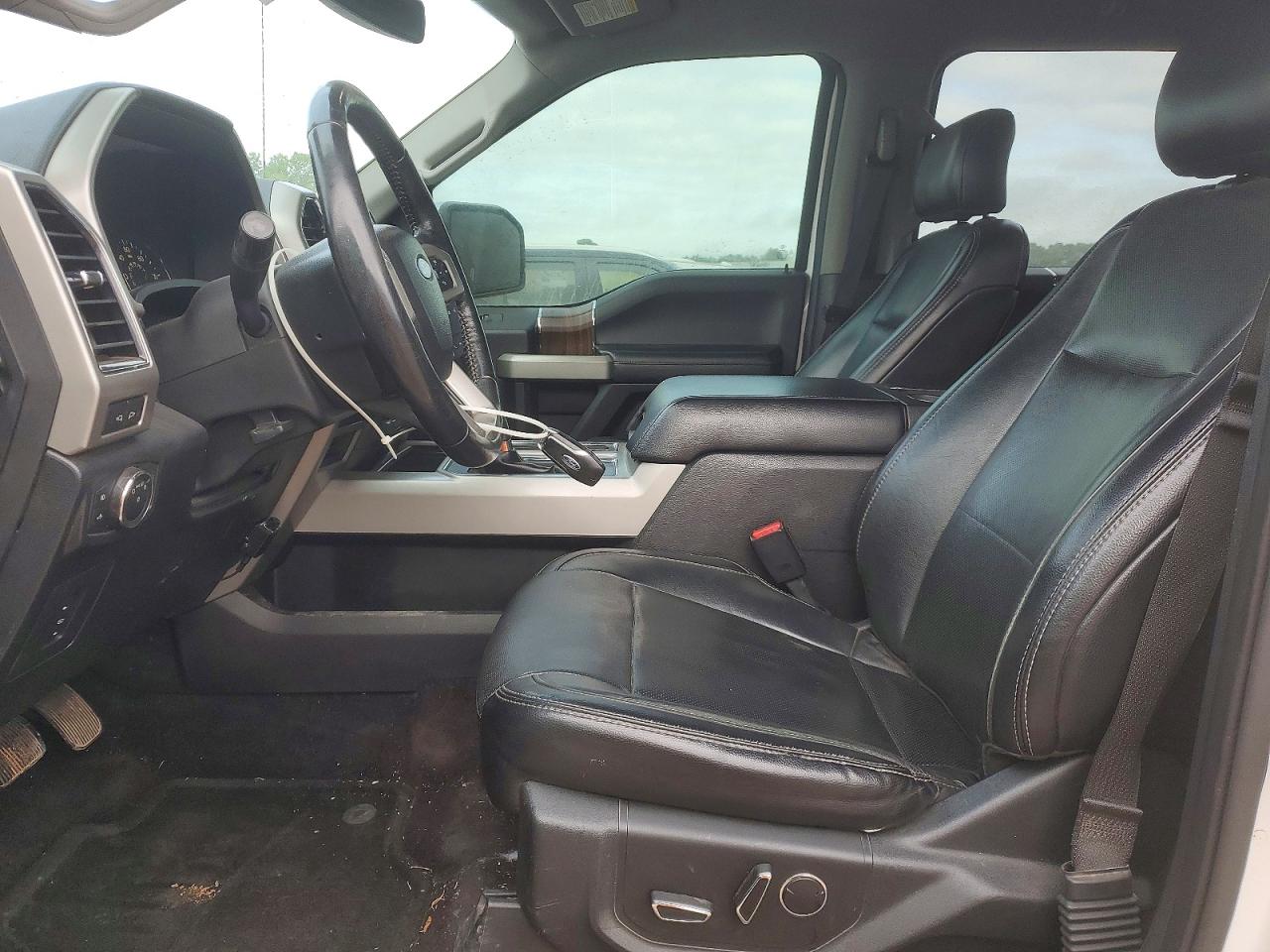 2017 FORD F150