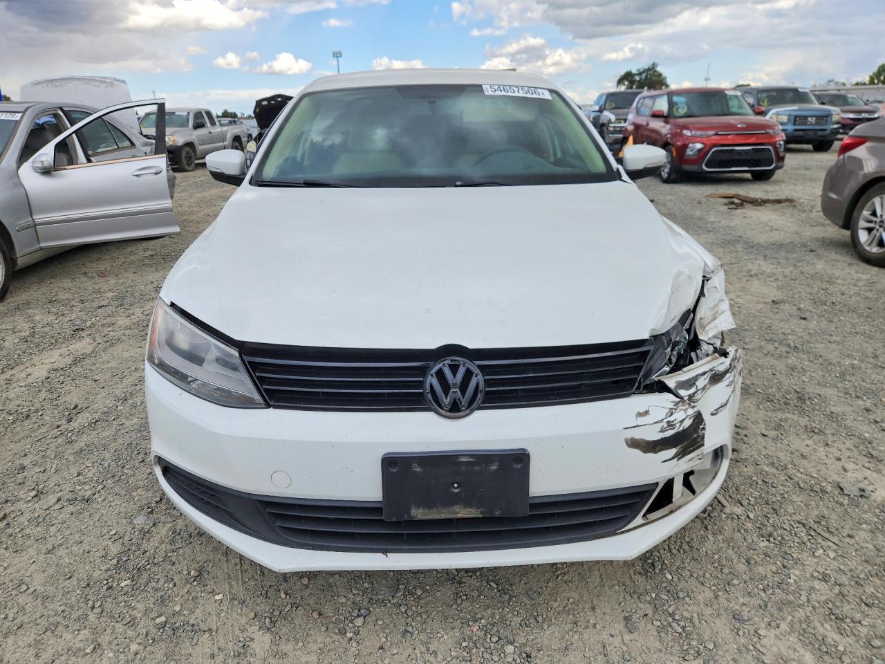 2014 VOLKSWAGEN JETTA