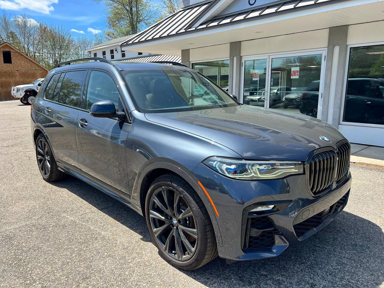2022 BMW X7