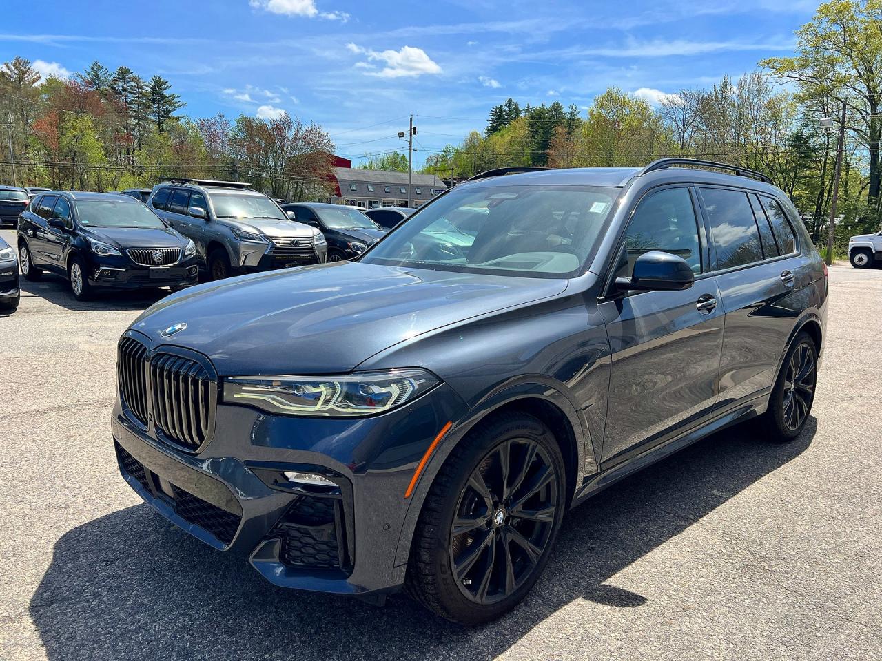 2022 BMW X7