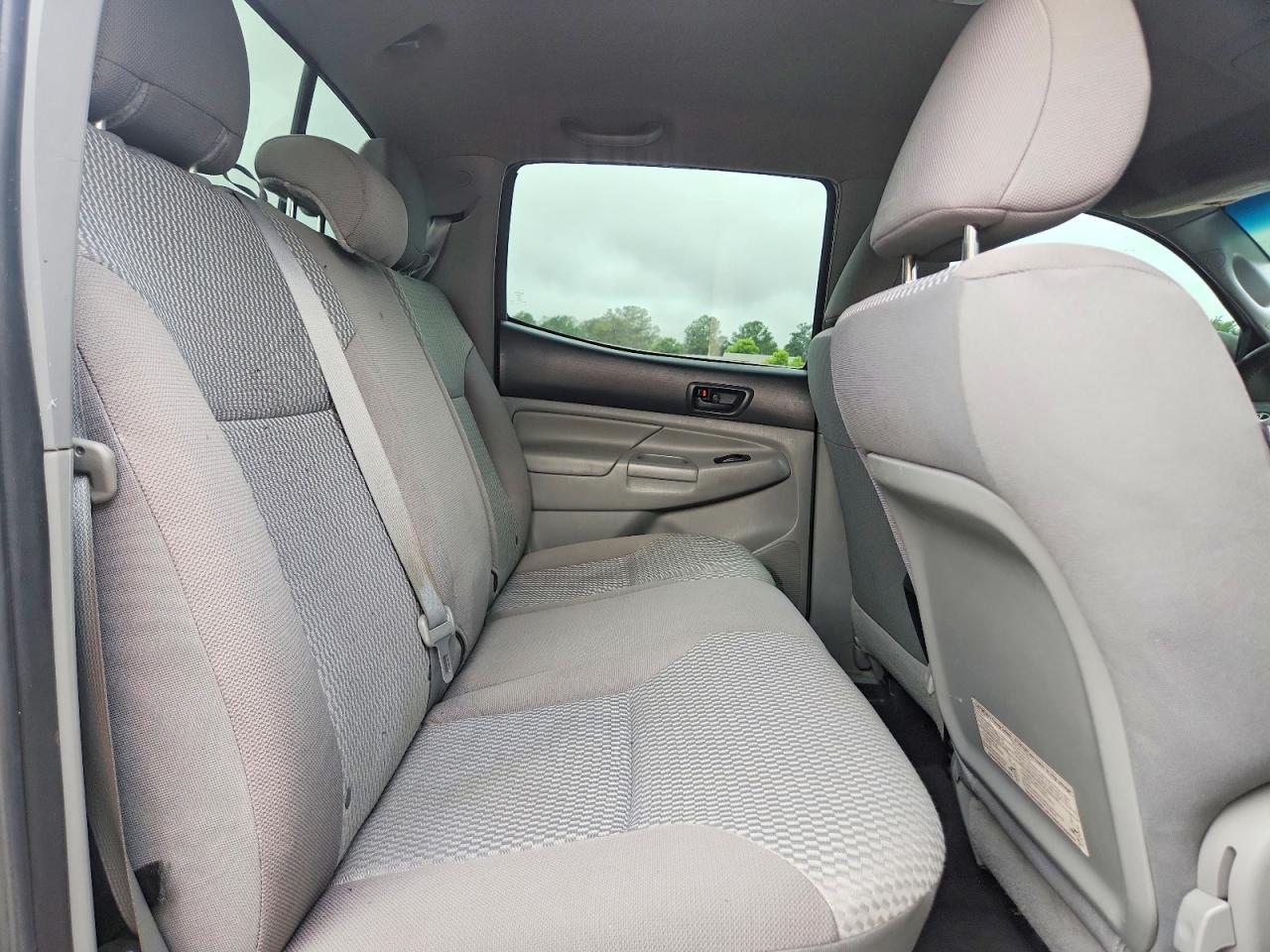 2013 TOYOTA TACOMA
