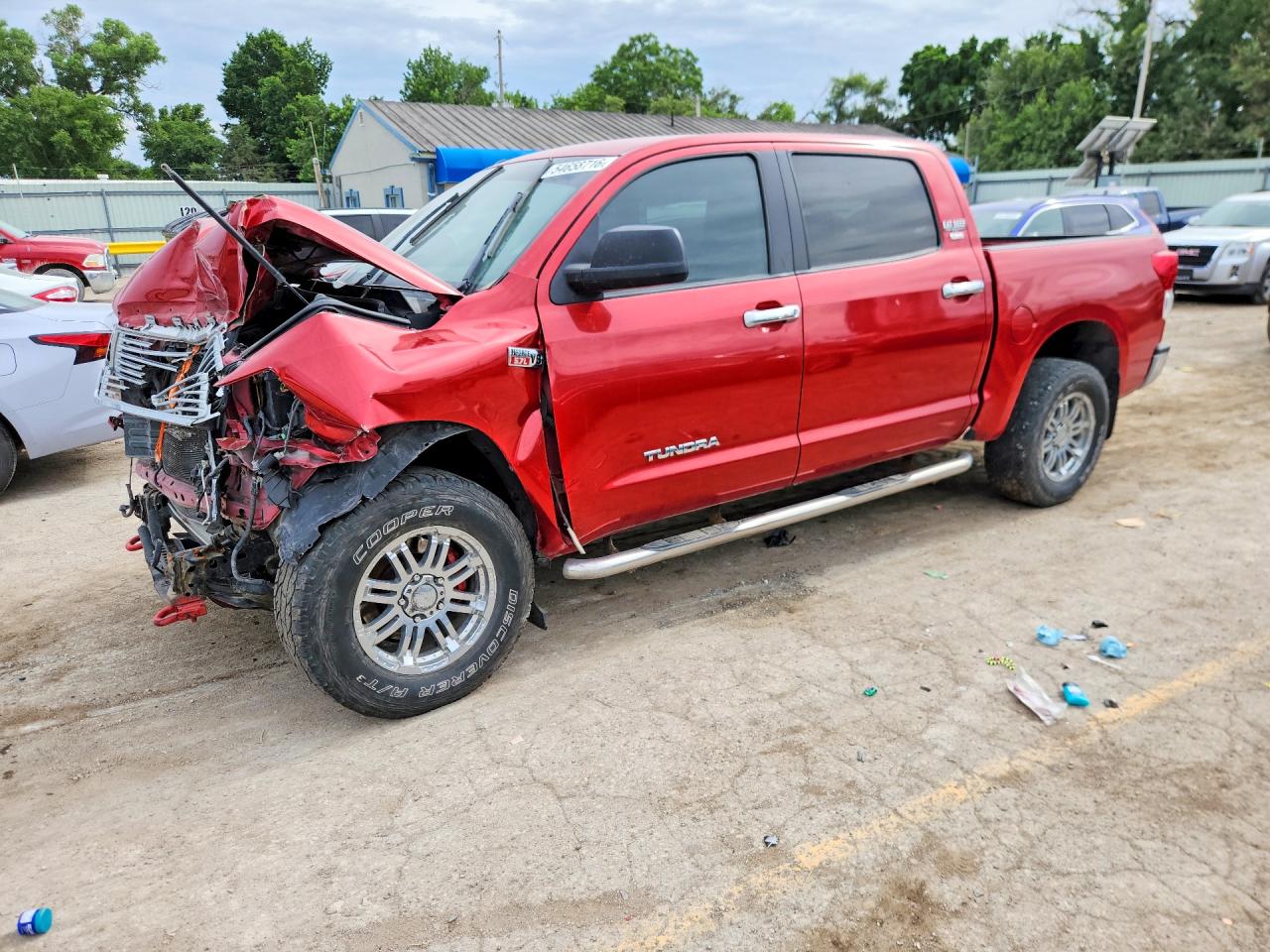 2011 TOYOTA TUNDRA