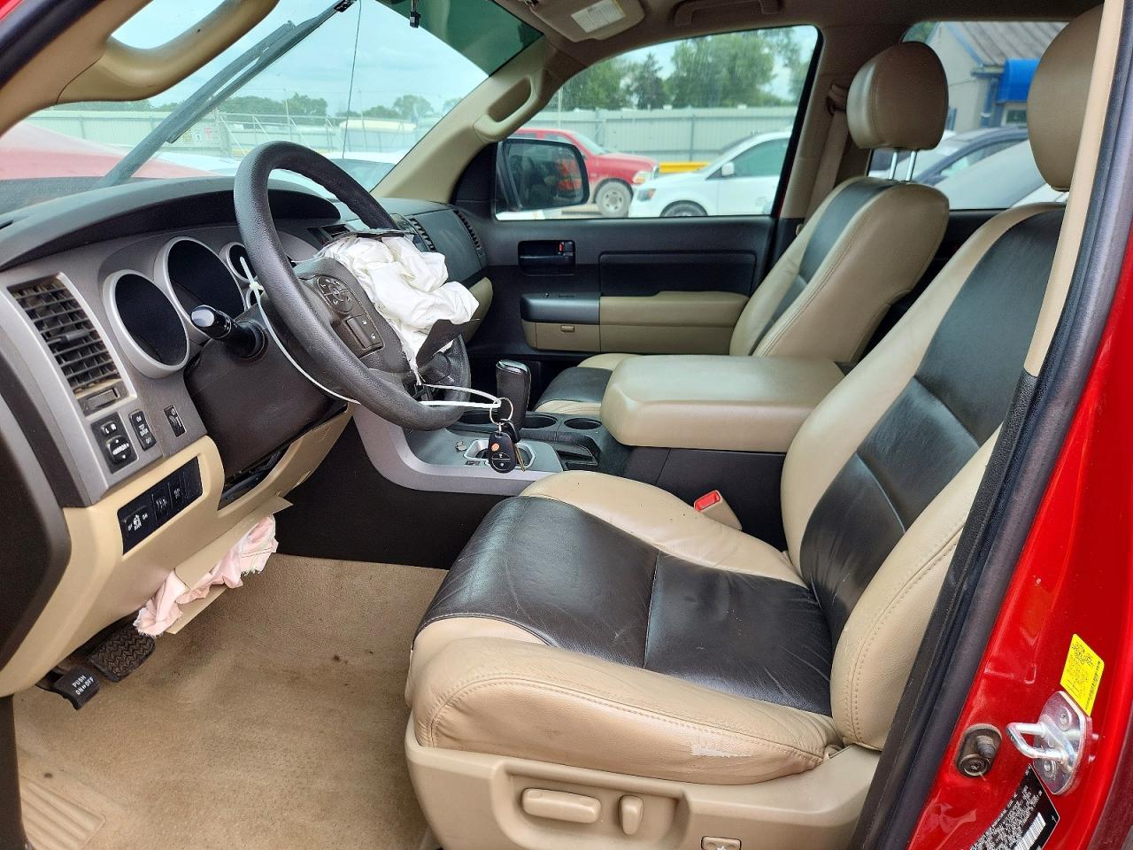 2011 TOYOTA TUNDRA