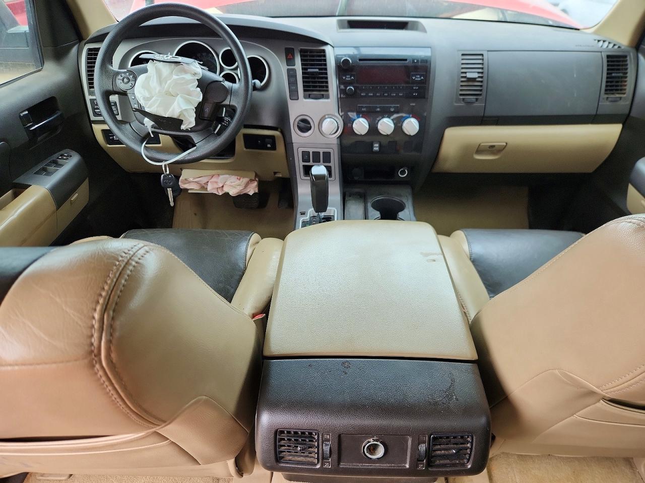 2011 TOYOTA TUNDRA