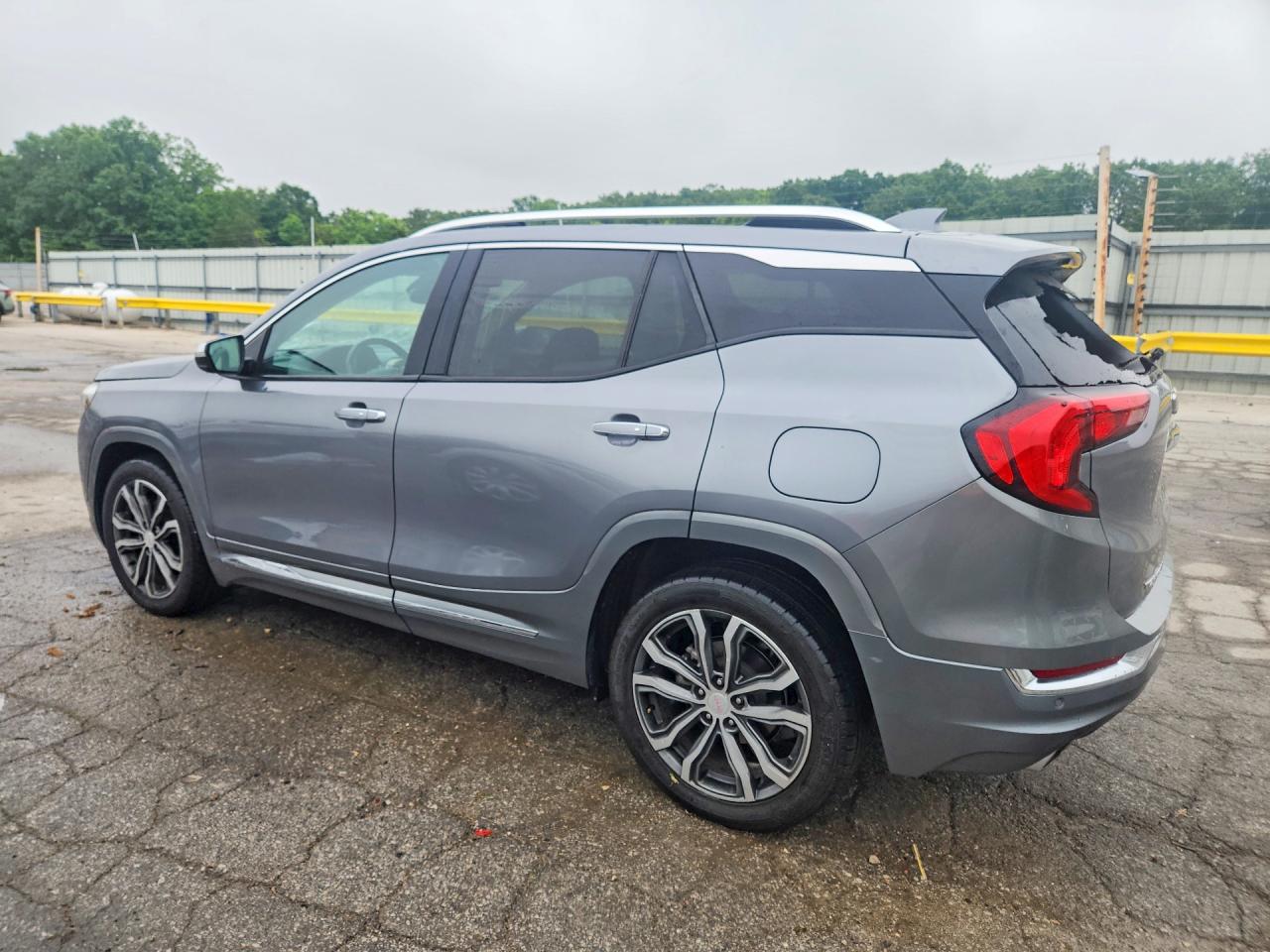 2020 GMC TERRAIN
