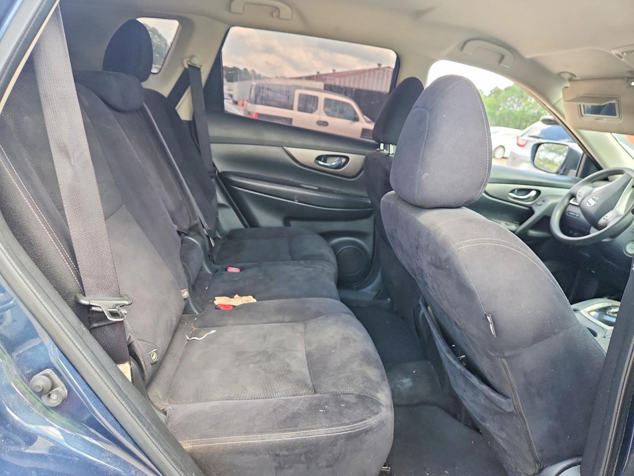 2016 NISSAN ROGUE