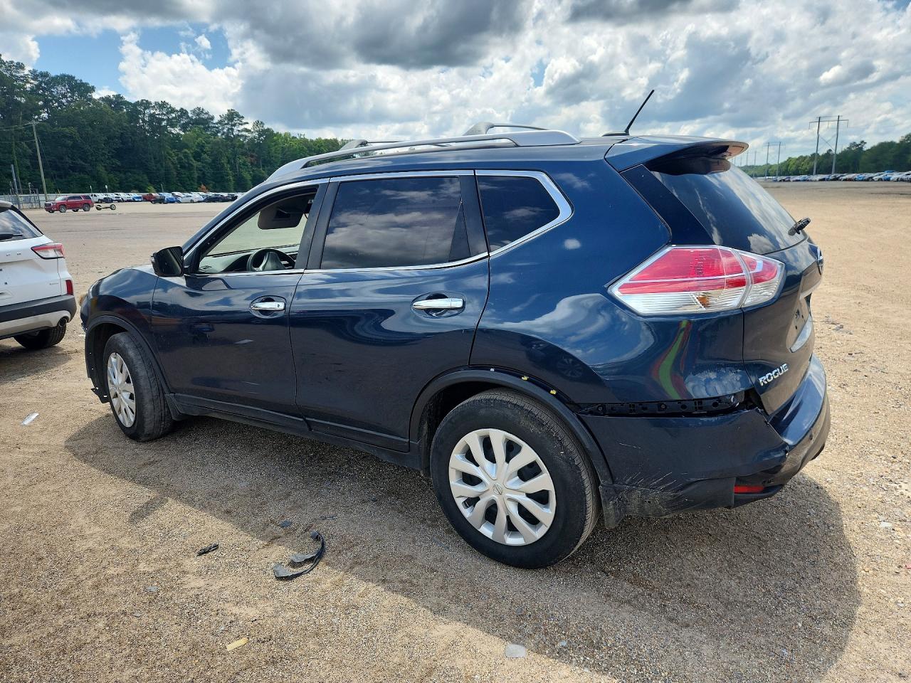 2016 NISSAN ROGUE