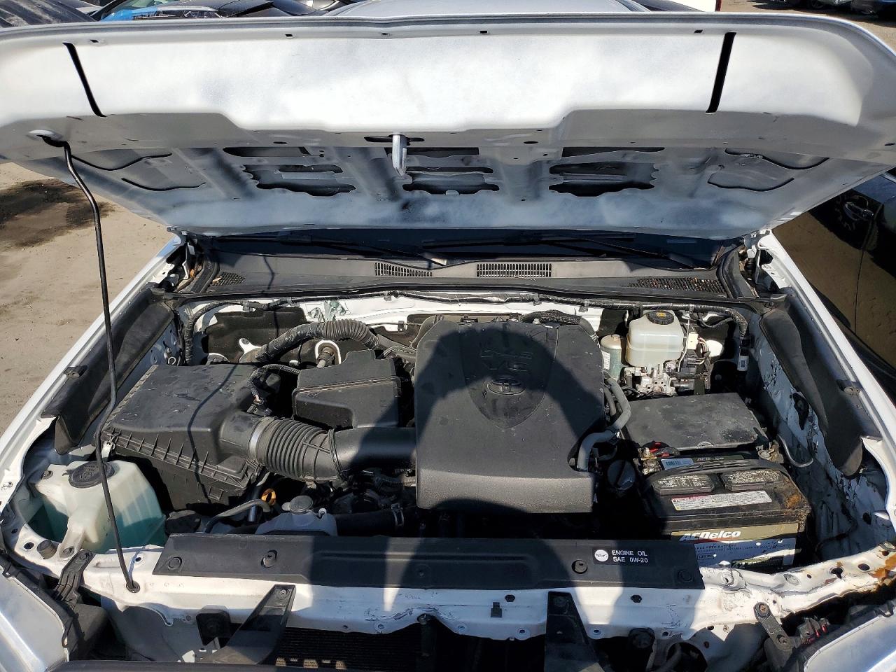 2019 TOYOTA TACOMA