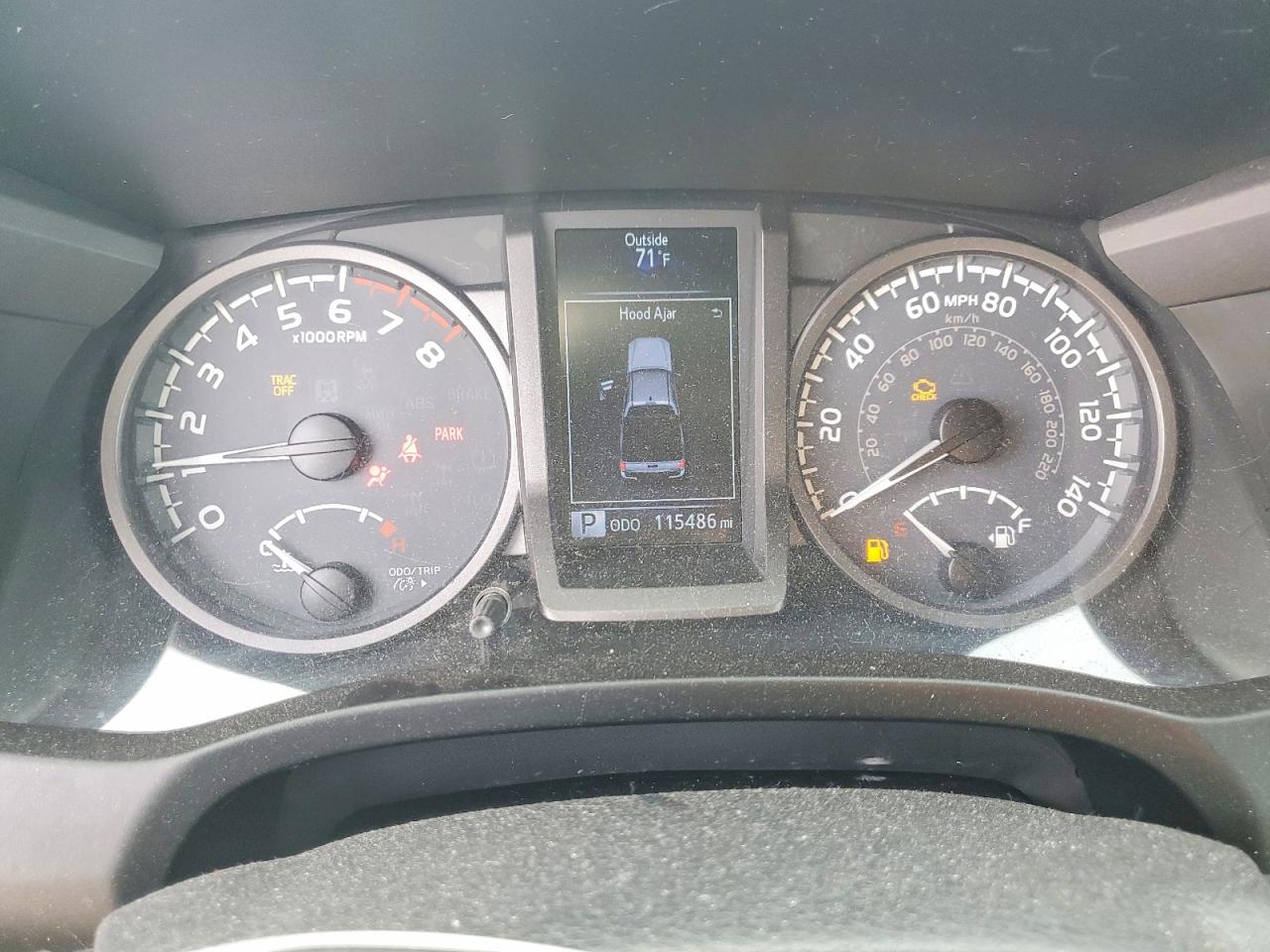 2017 TOYOTA TACOMA