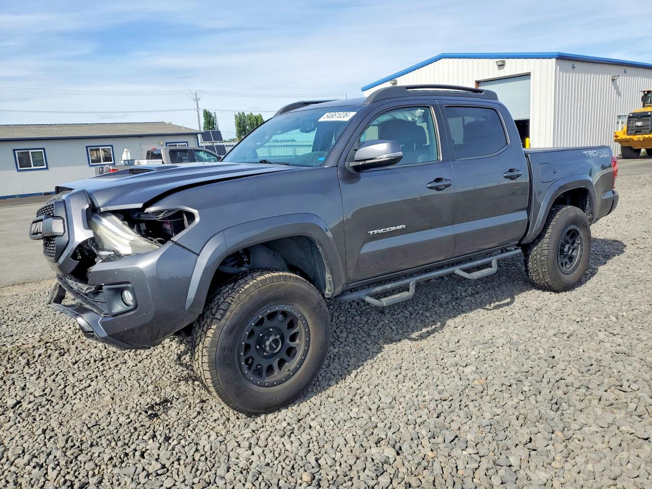 2017 TOYOTA TACOMA