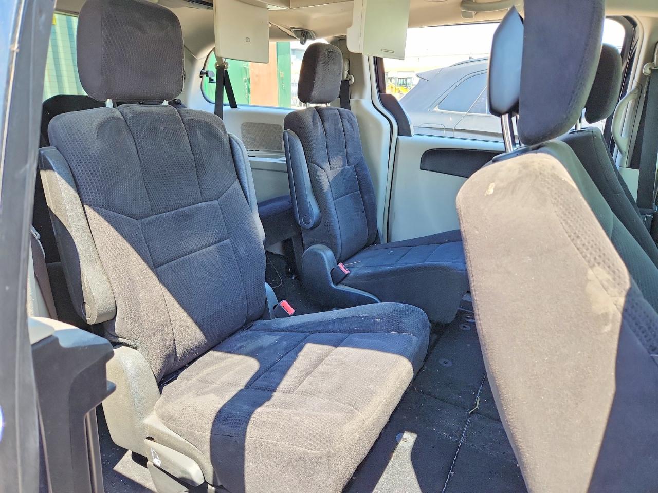 2013 CHRYSLER MINIVAN