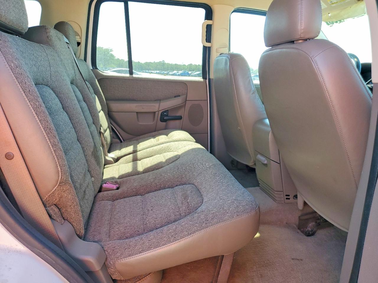 2005 FORD EXPLORER