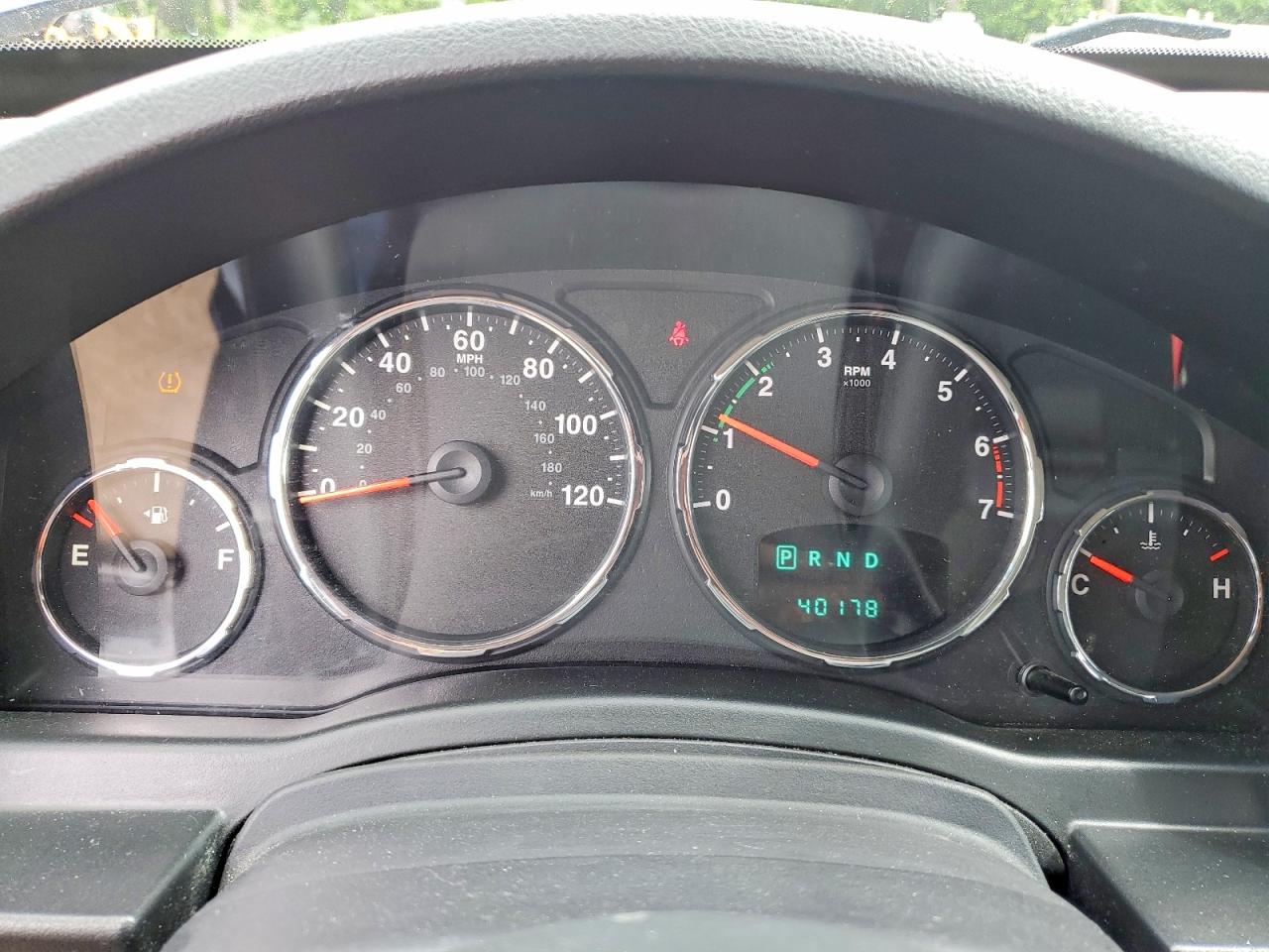 2012 JEEP LIBERTY