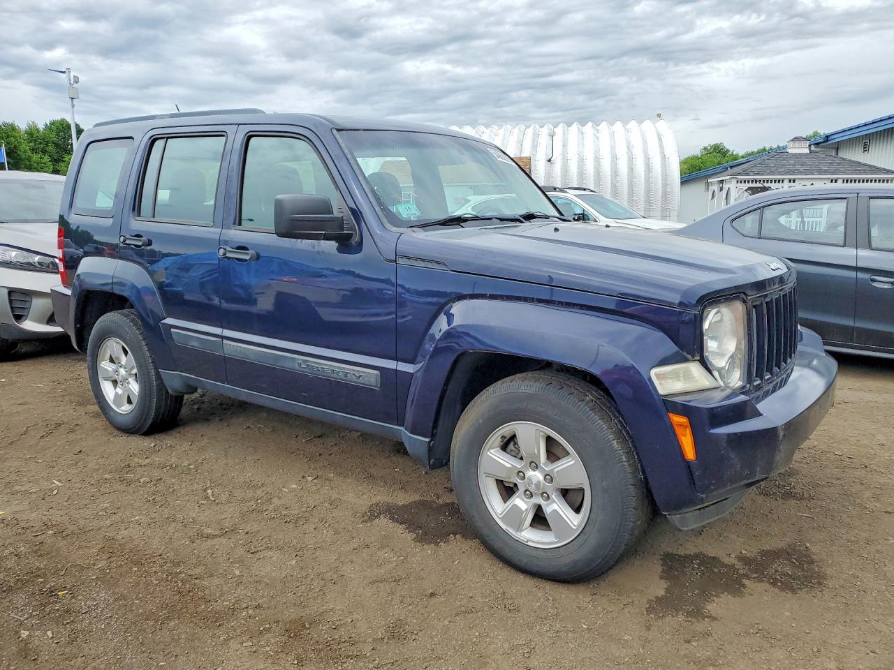 2012 JEEP LIBERTY