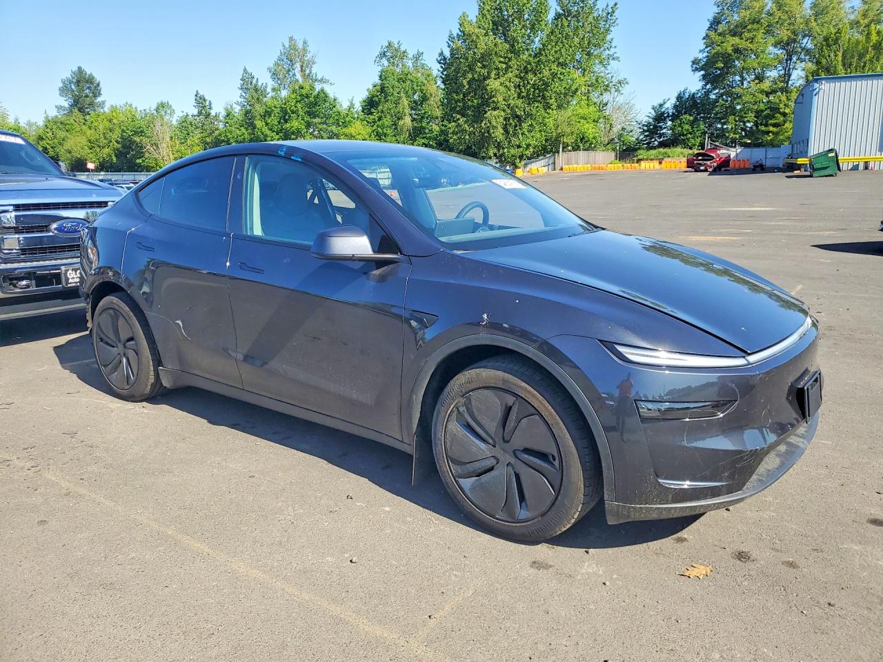 2026 TESLA MODEL Y