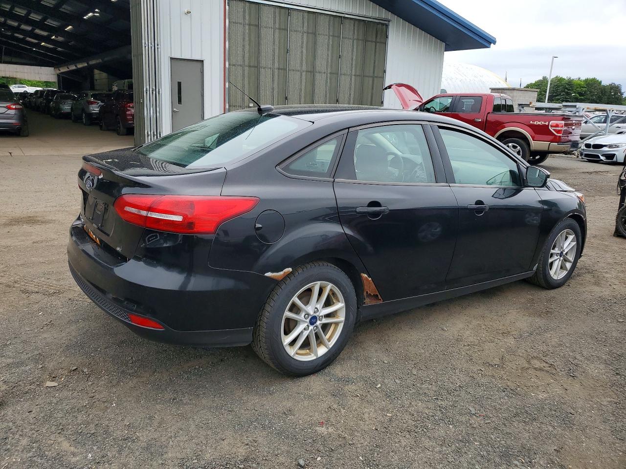 2017 FORD FOCUS