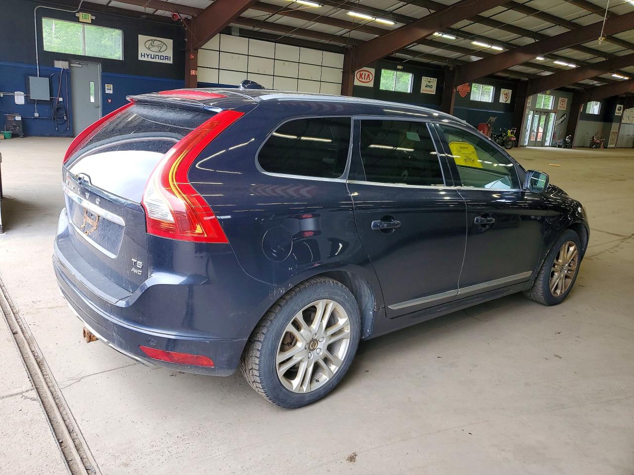 2016 VOLVO XC60