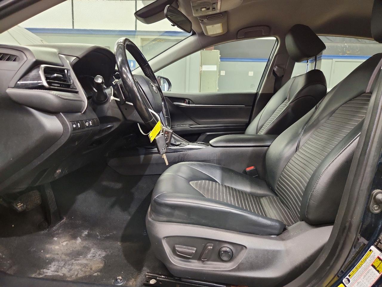 2020 TOYOTA CAMRY