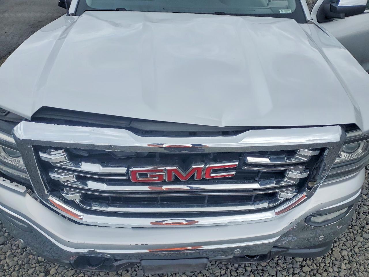 2017 GMC SIERRA