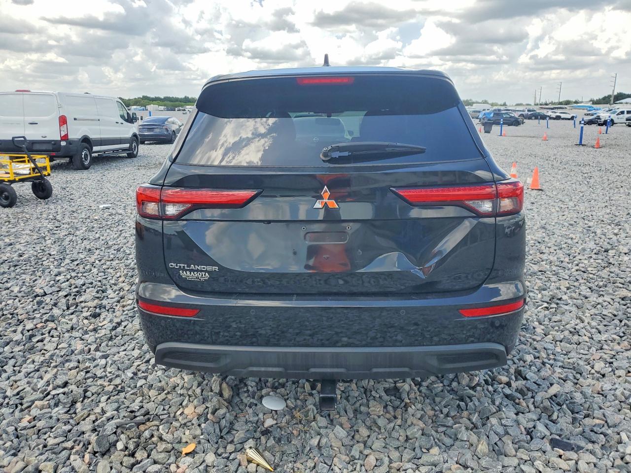 2022 MITSUBISHI OUTLANDER
