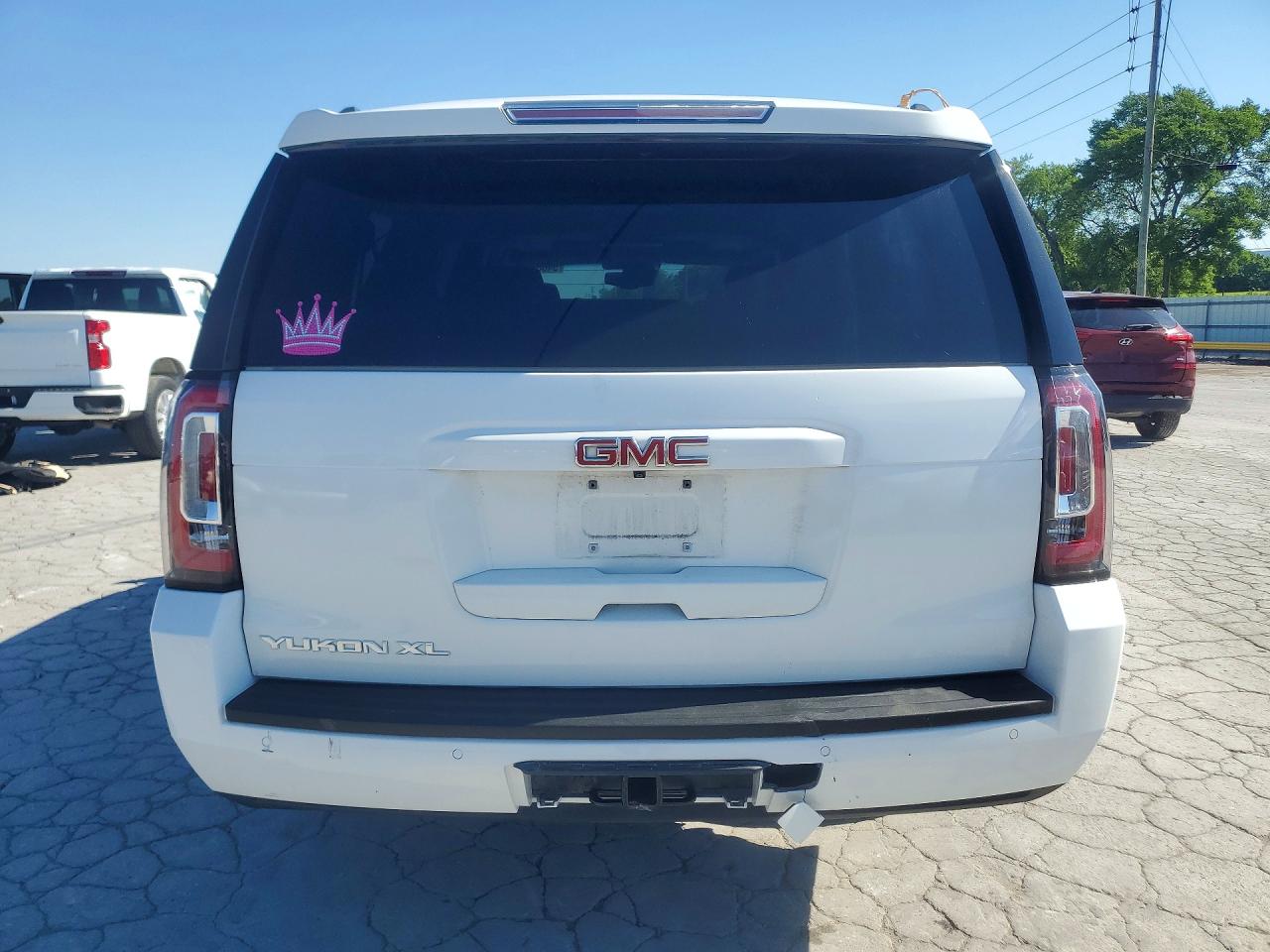 2016 GMC YUKON