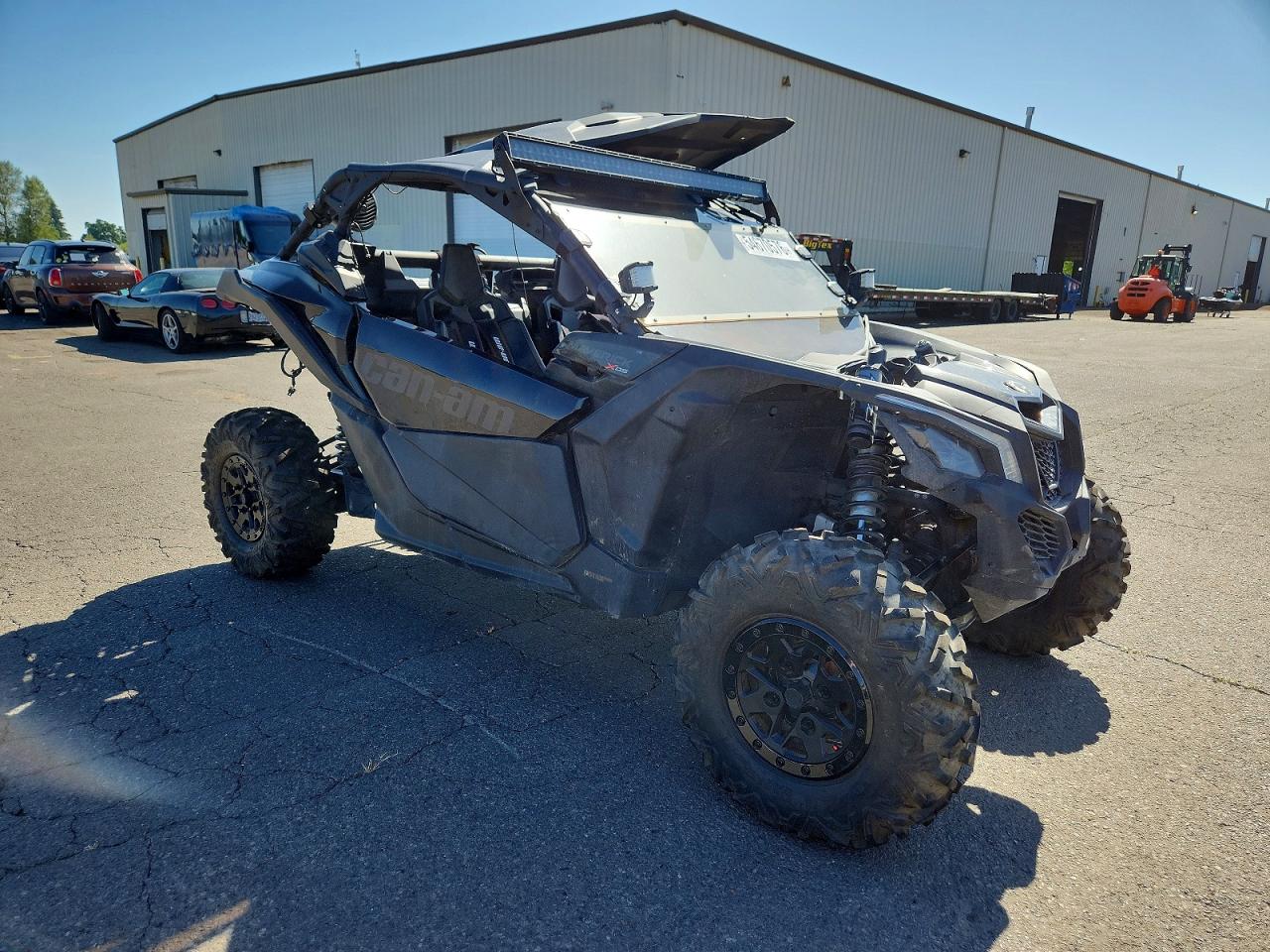 2019 CAN-AM SIDEBYSIDE
