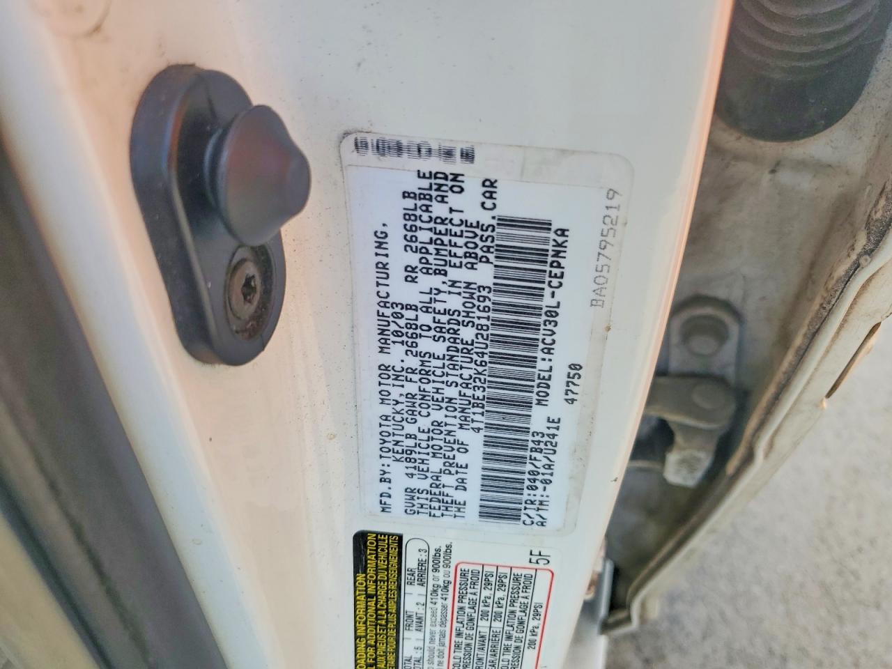 2004 TOYOTA CAMRY