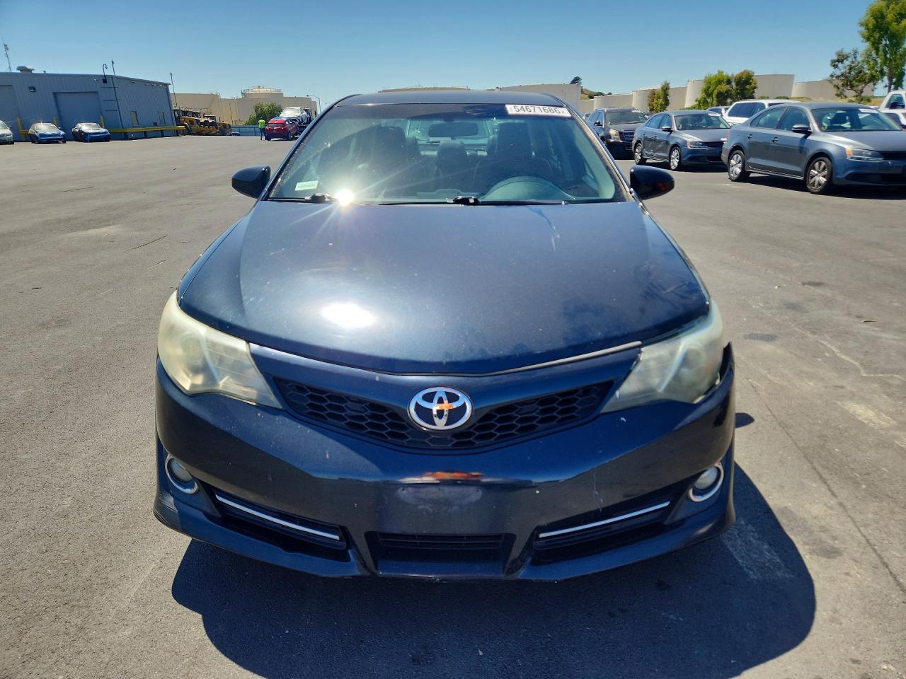 2014 TOYOTA CAMRY