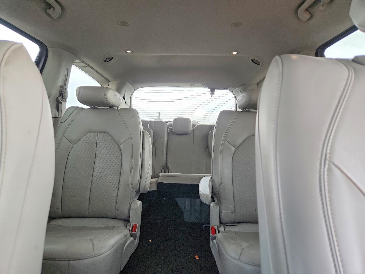2021 CHRYSLER MINIVAN