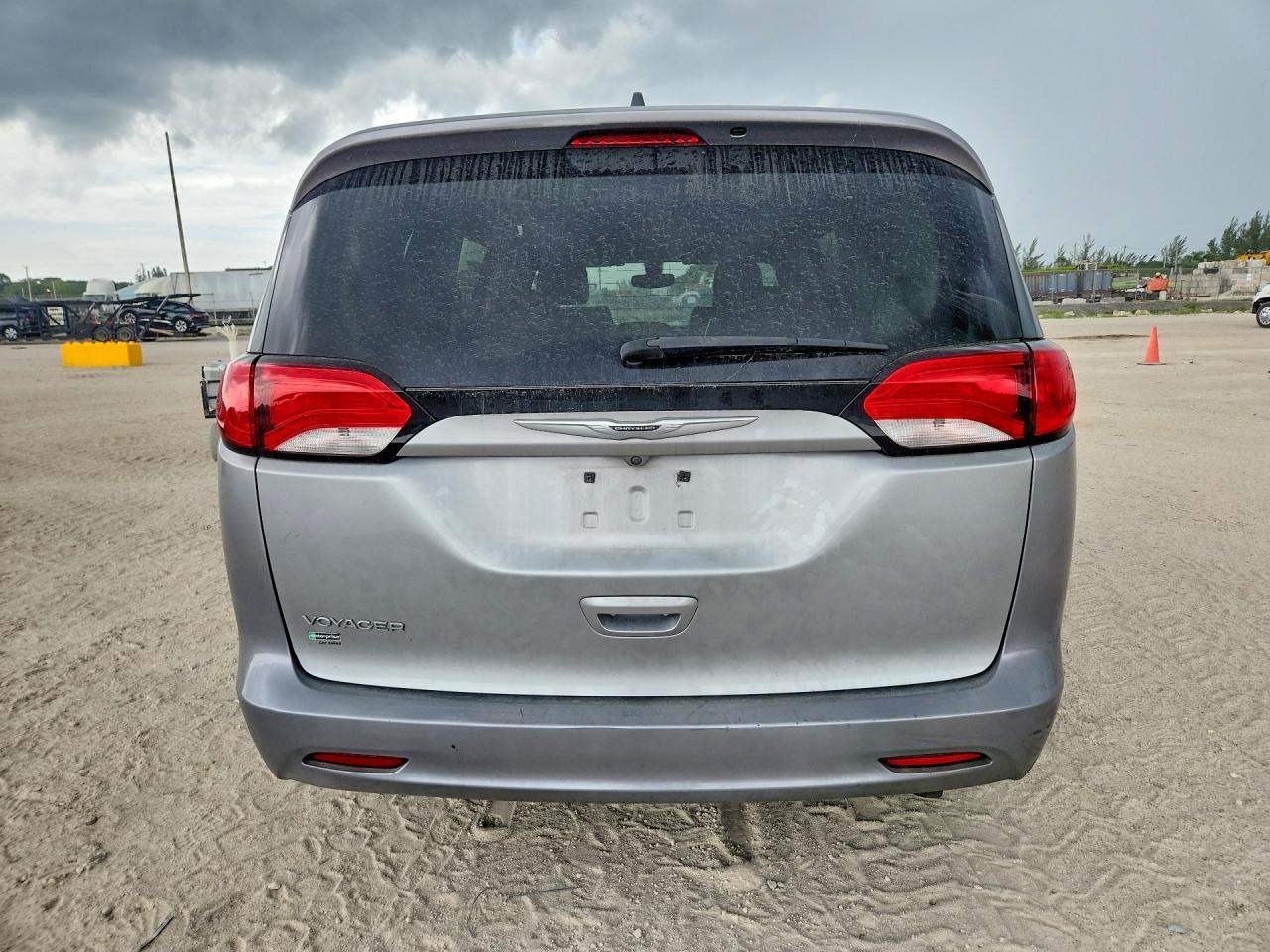 2021 CHRYSLER MINIVAN