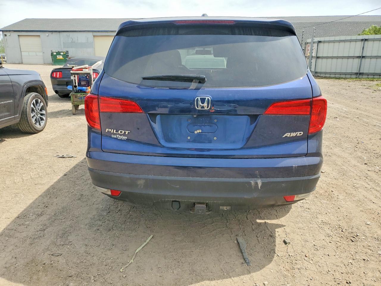 2016 HONDA PILOT
