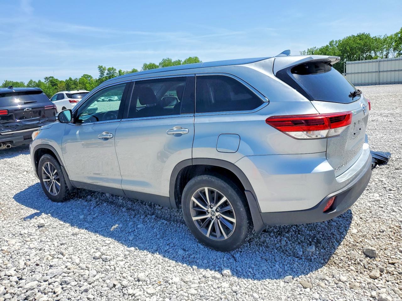 2019 TOYOTA HIGHLANDER