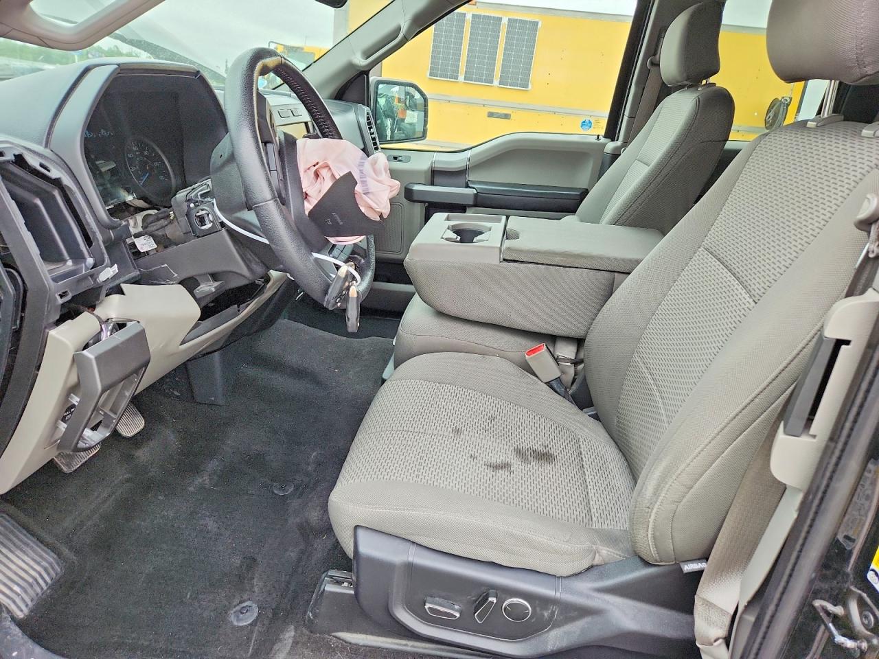 2015 FORD F150