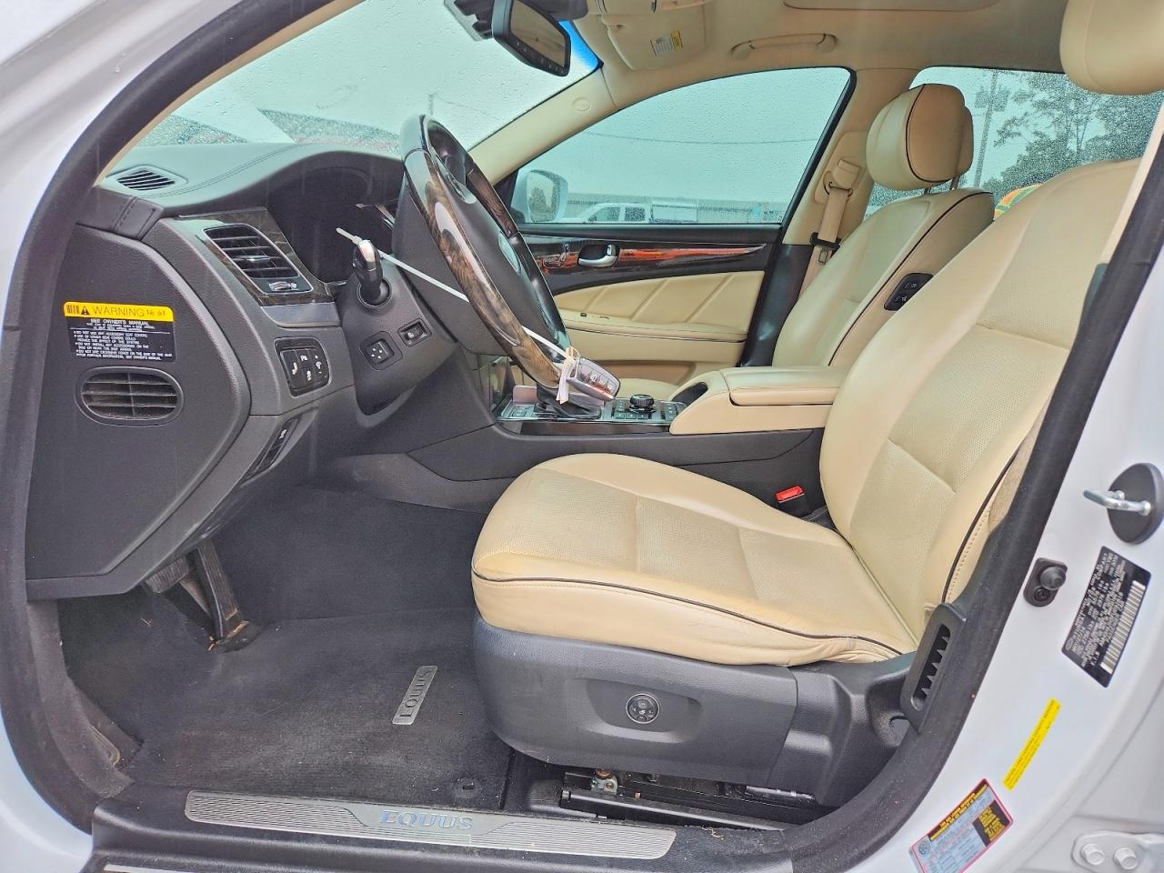 2015 HYUNDAI EQUUS