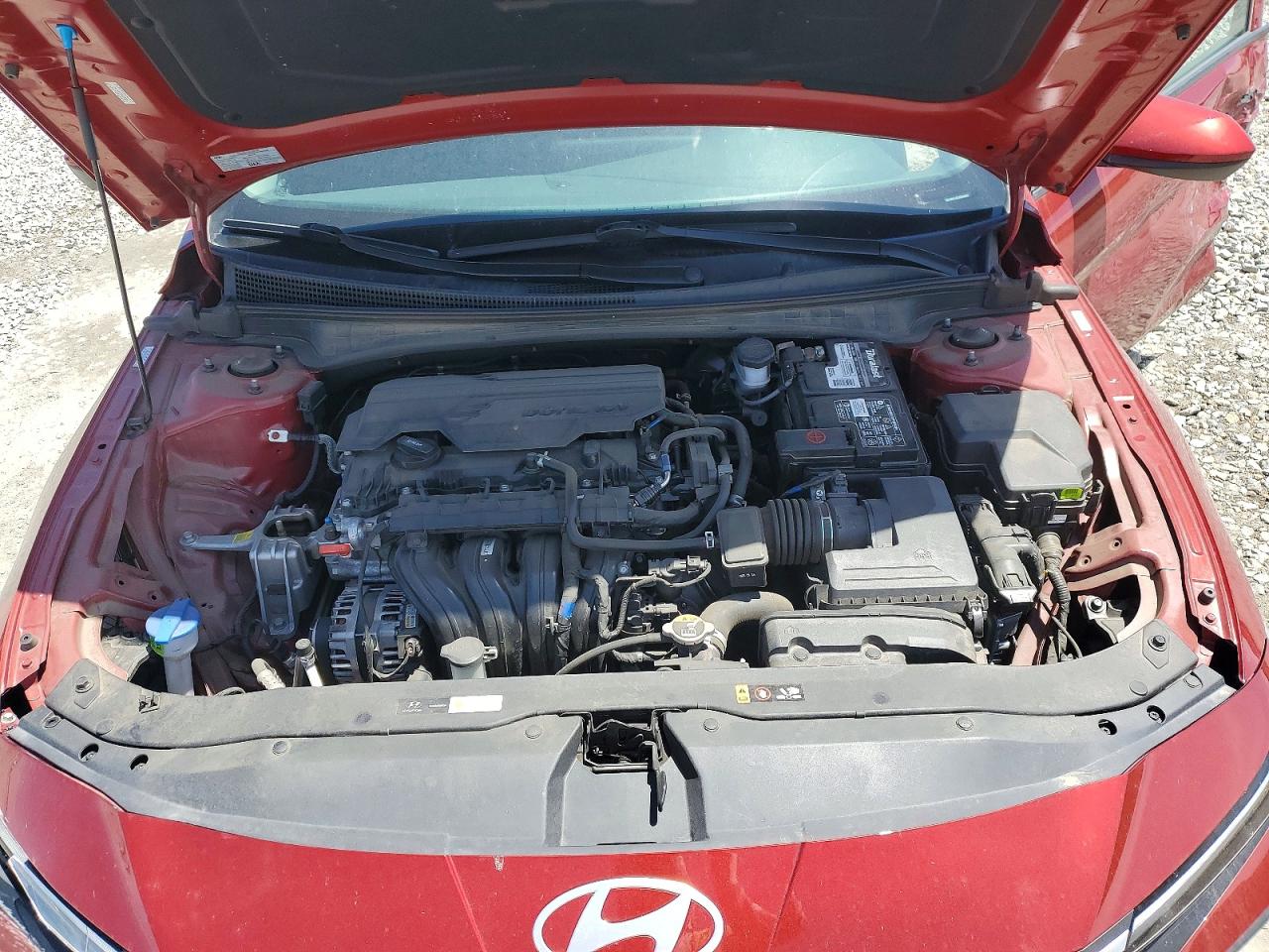 2024 HYUNDAI ELANTRA