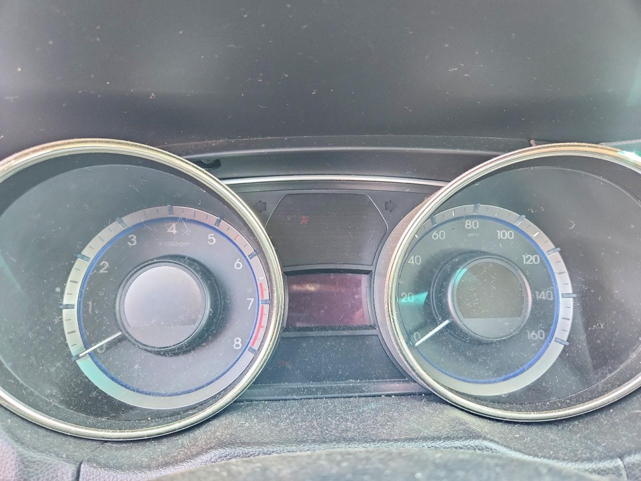 2011 HYUNDAI SONATA