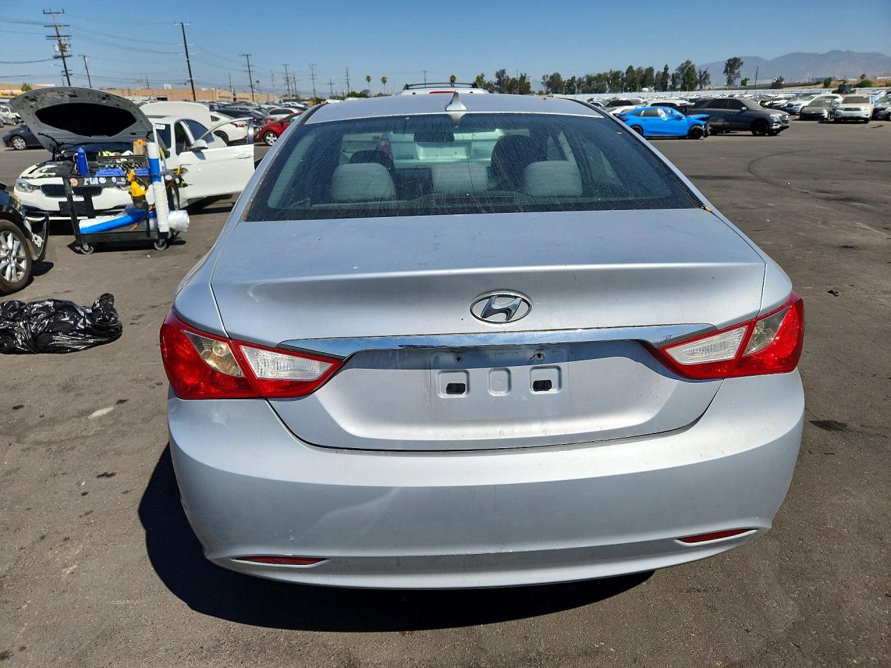 2011 HYUNDAI SONATA