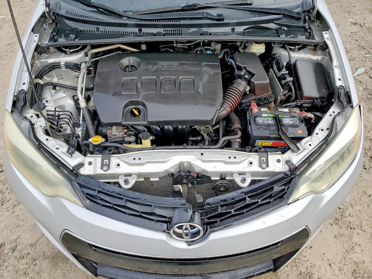 2015 TOYOTA COROLLA
