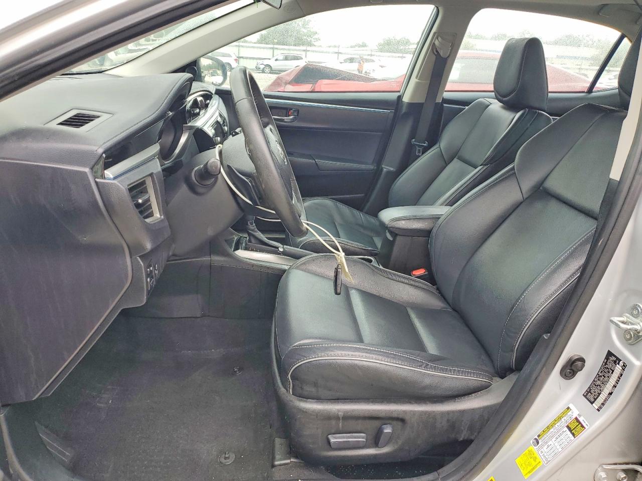 2015 TOYOTA COROLLA