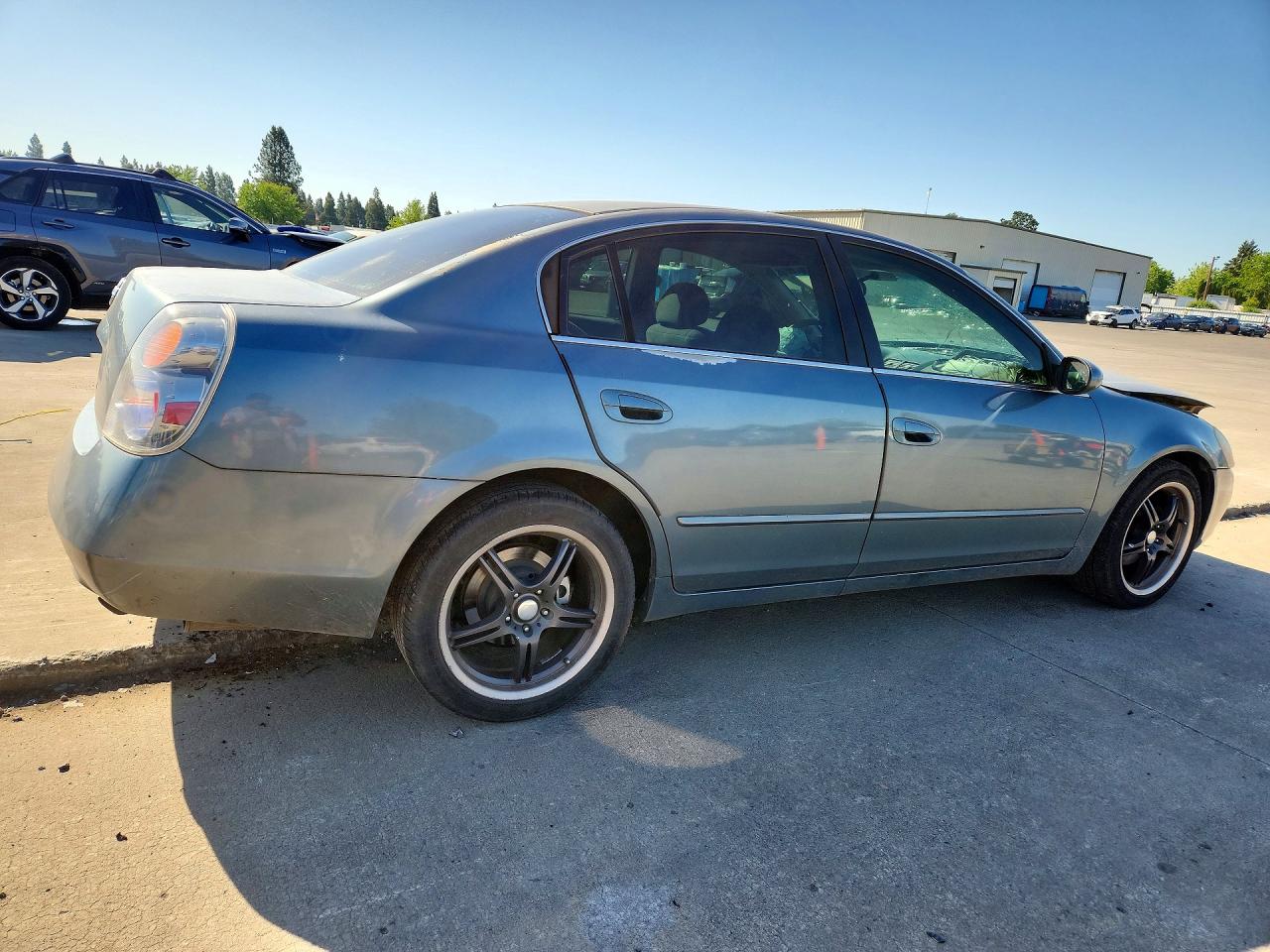 2002 NISSAN ALTIMA