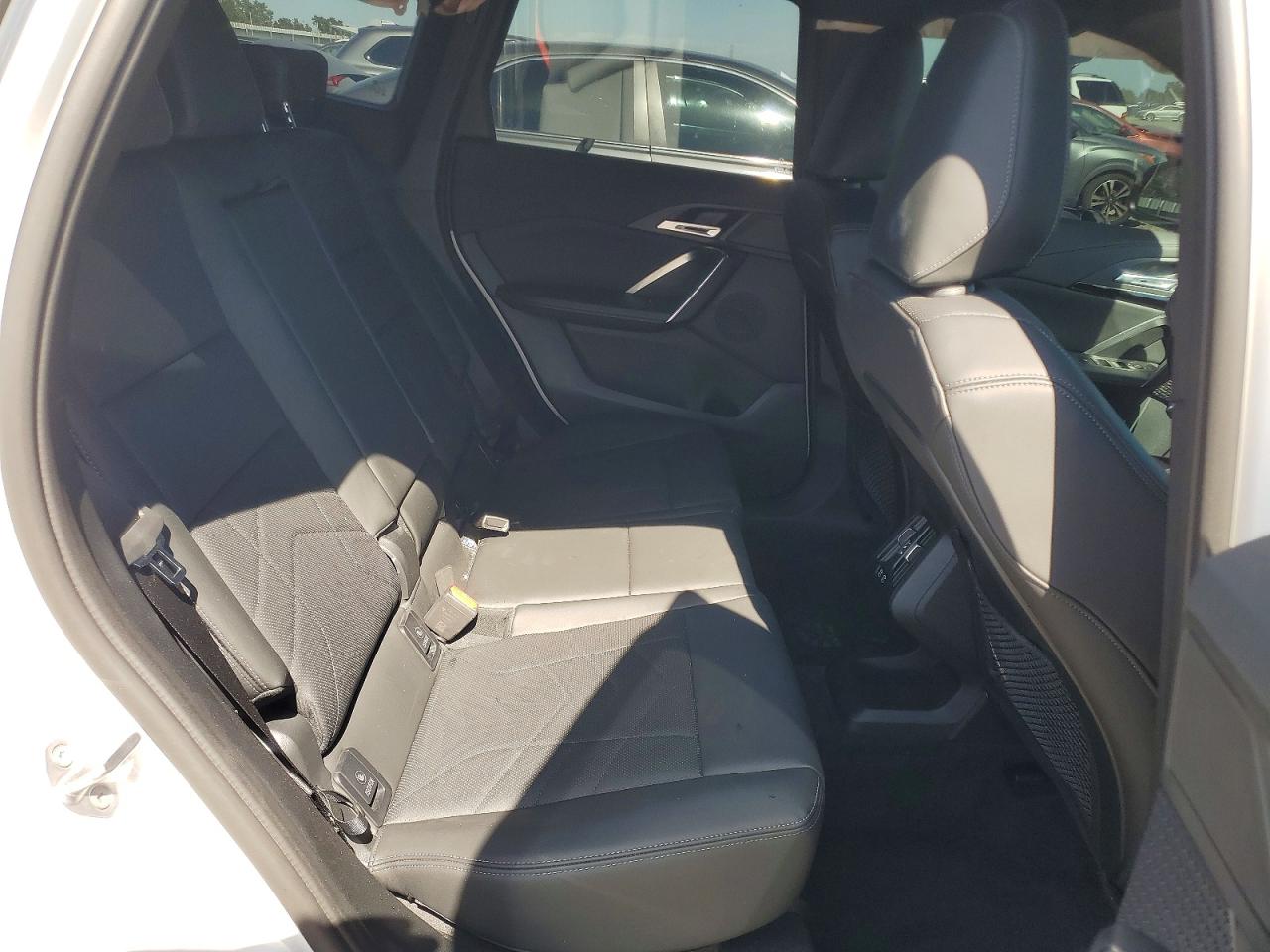 2024 BMW X1