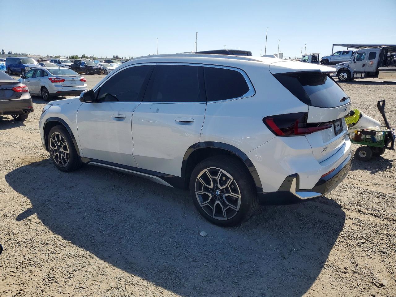 2024 BMW X1