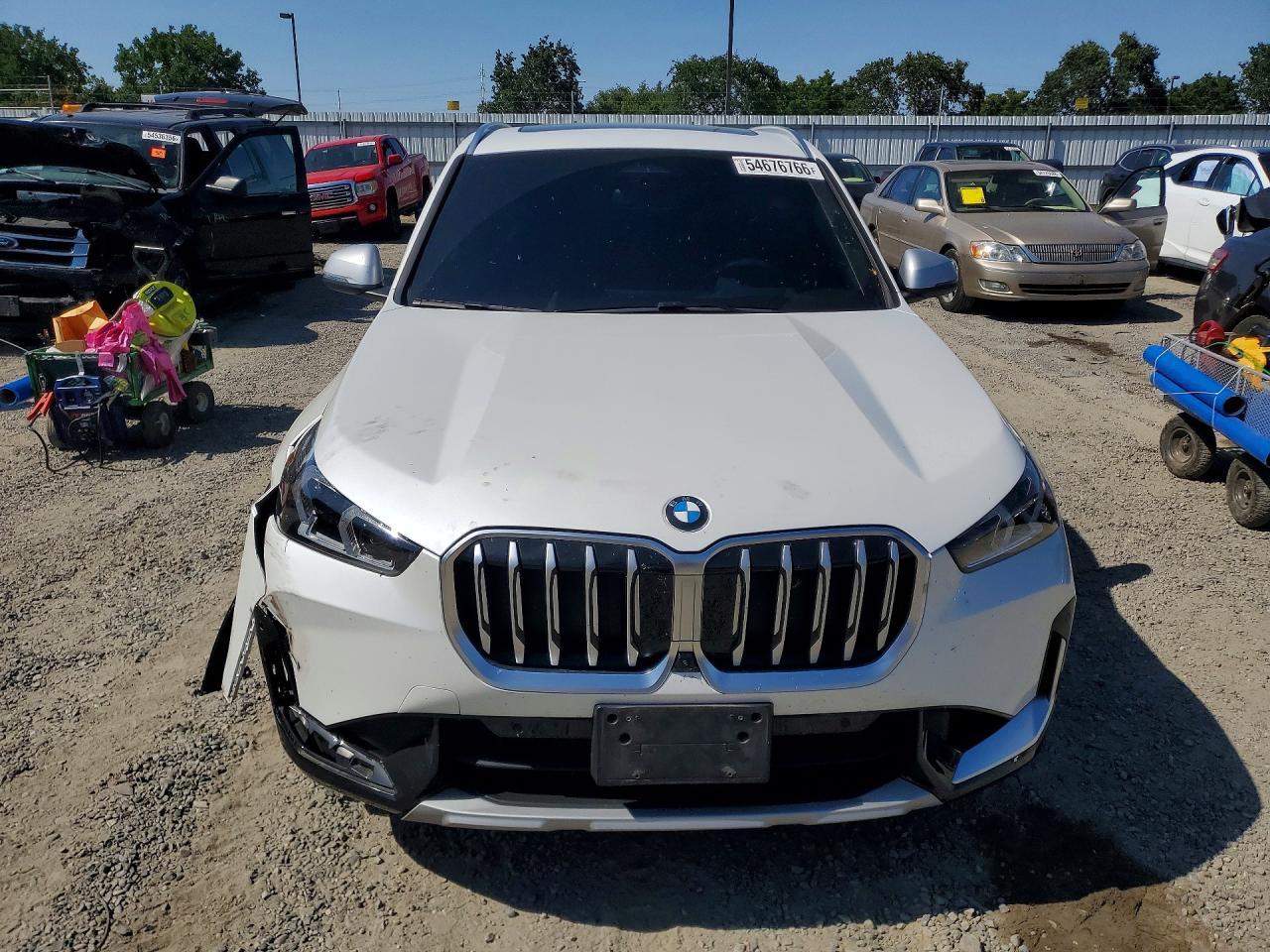 2024 BMW X1