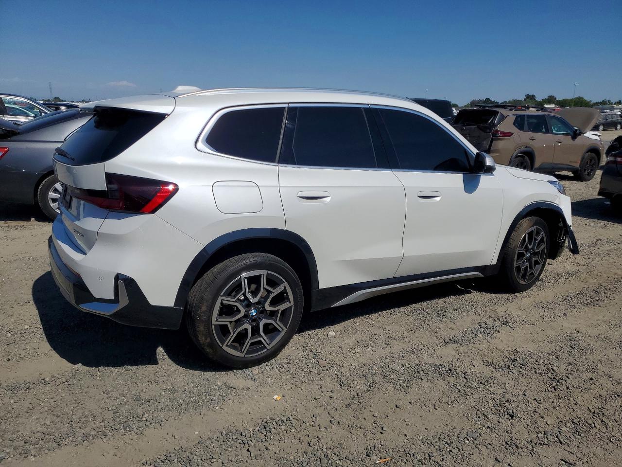 2024 BMW X1
