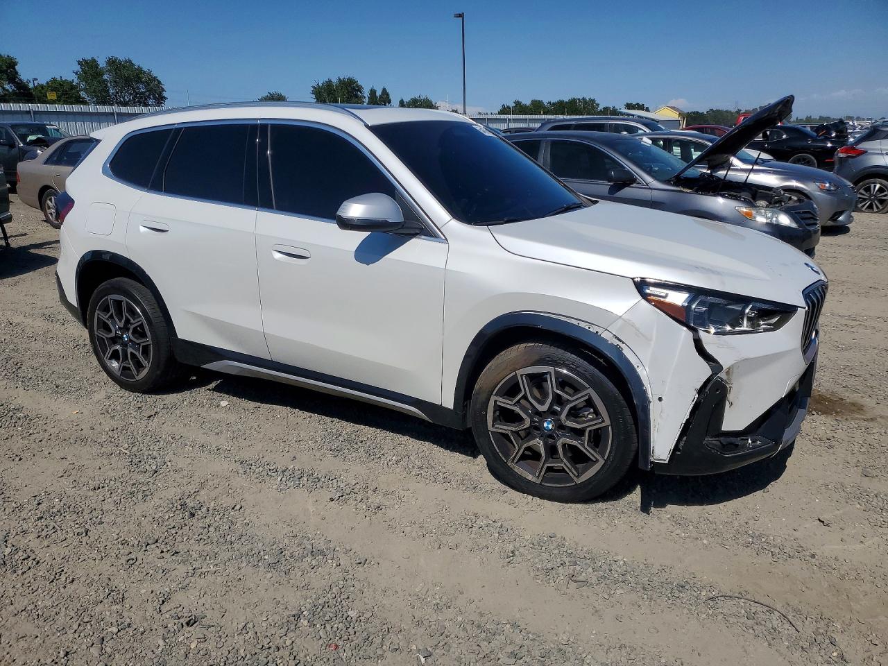 2024 BMW X1