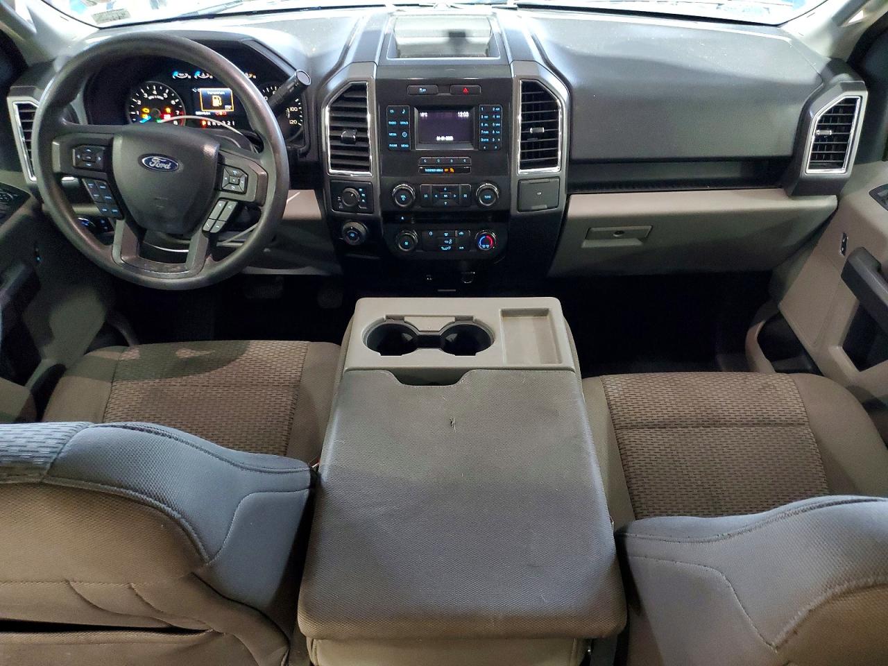 2016 FORD F150