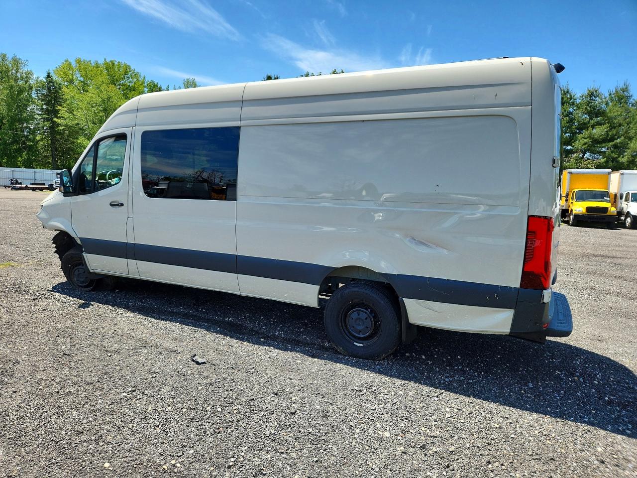 2024 MERCEDES BENZ SPRINTER 2