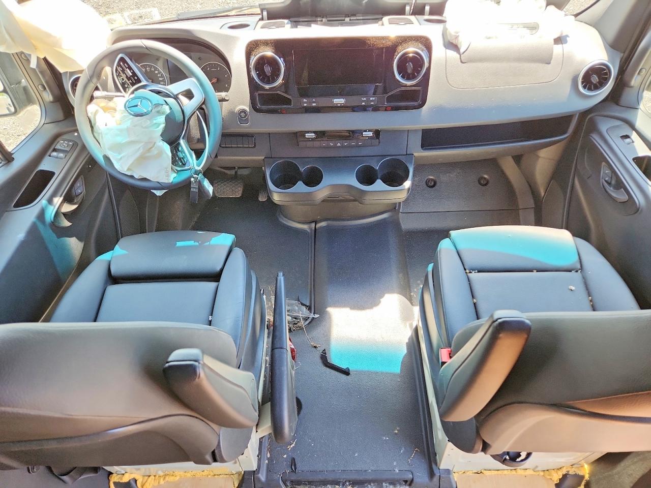 2024 MERCEDES BENZ SPRINTER 2